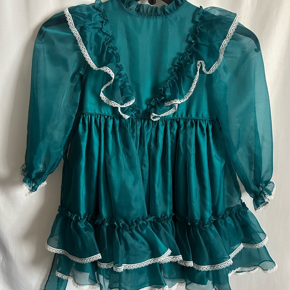 VTG Martha’s Miniatures Teal Ruffled Dress with Lace Trim LN Made in USA